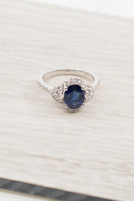 Vintage-inspired oval sapphire halo ring